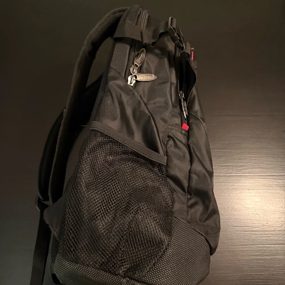 Targus Black and Red Men's‎ Backpack
